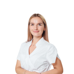 Врач Бреева Екатерина СергеевнаПародонтолог, Стоматолог-терапевт
